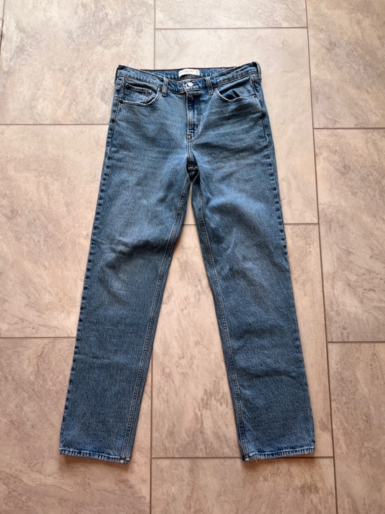 Abercrombie & Fitch Denim - Abercrombie & Fitch The Straight Mid Rise Jeans